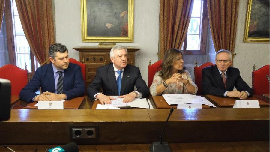 De esquerda a dereita, Ovidio Rodeiro, Juan Viaño, Beatriz Mato e Miguel A. Santos. Foto: Servimav-USC