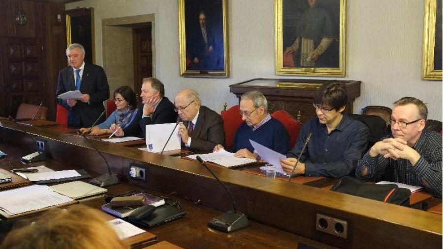 O encontro que inaugurou o reitor en San Xerome continuará na Casa de Europa da USC (Foto: SERVIMAV-USC)