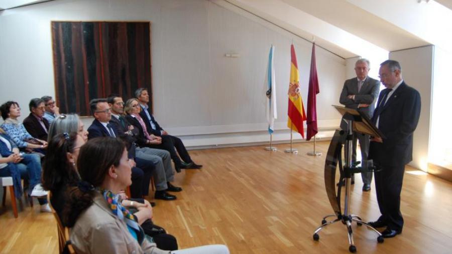 Rodríguez Lestegás e o reitor Juan Viaño, no acto de investidura como decano de Formación do Profesorado