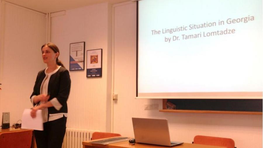 A investigadora Tamari Lomtadze pronunciou unha conferencia no ILG sobre a situación lingüística en Xeorxia