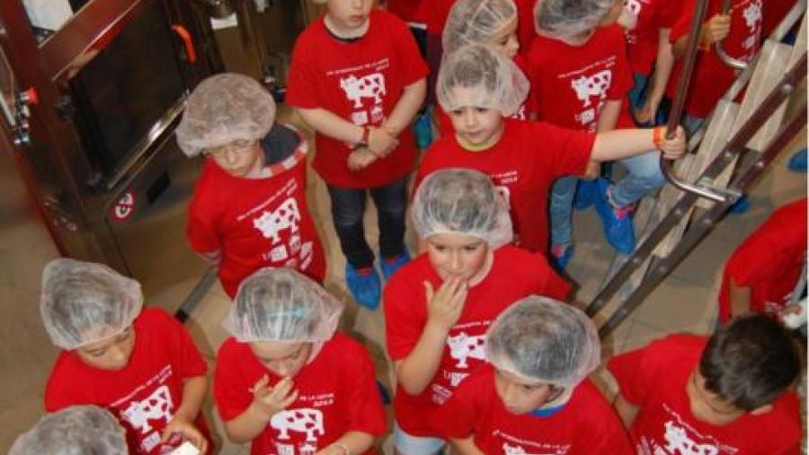 Visita de escolares ás instalacións da APLTA da USC