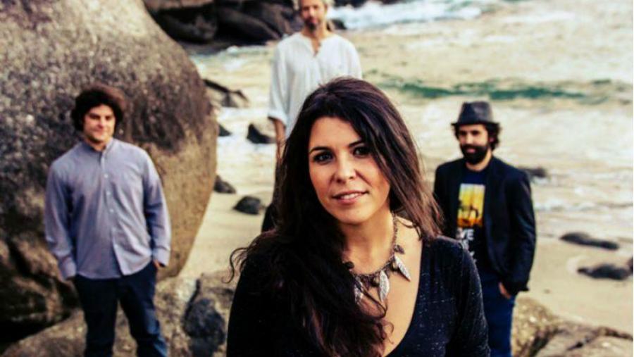 Integrantes do grupo Clave de Fado