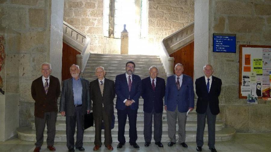Sete decanos da Facultade de Medicina abordan nunha xuntanza o presente e o futuro da titulación compostelá