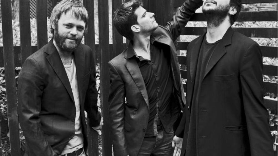 Marco Mezquida, entre Marko Lohikari e Carlos Falanga