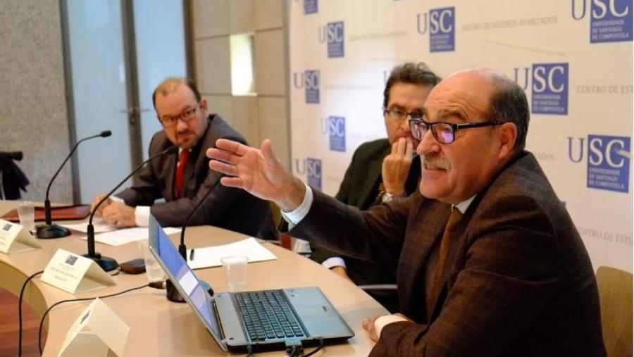O experto Juan Hernández Armenteros explicou no CEA os cambios no financiamento das universidades públicas españolas como resultado da crise económica