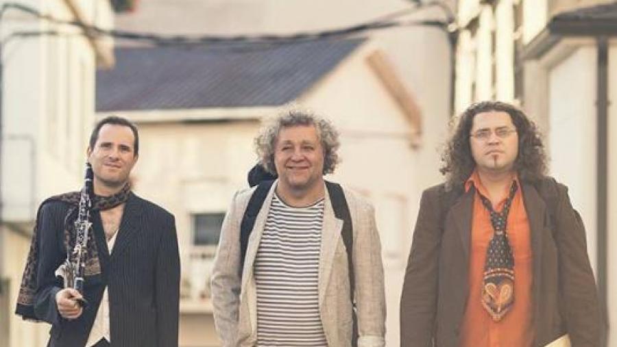 Integrantes do grupo Volando Libre