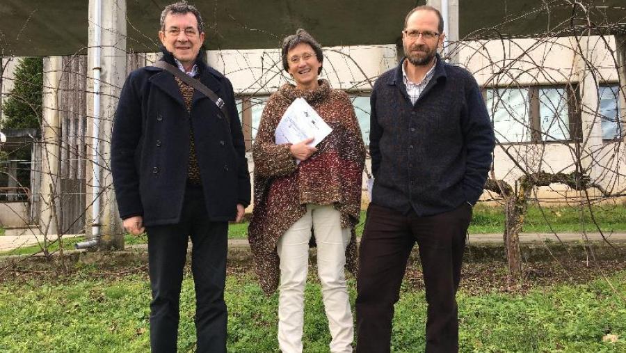 De esquerda a dereita, Antonio Segura Iglesias, Cristina Cabaleiro Sobrino e Julián García Berrios