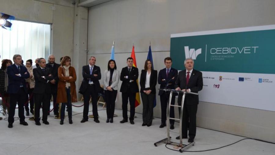O reitor da USC, Juan Viaño, nun intre da súa intervención na inauguración do Cebiovet no campus de Lugo