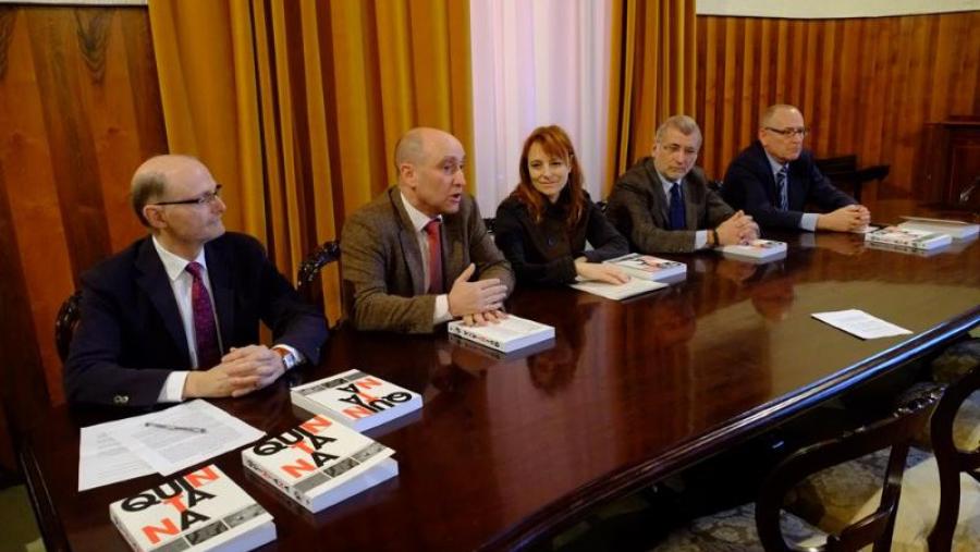 A revista Quintana dedica o seu novo número a escenarios e imaxes entre o liberalismo e a modernidade