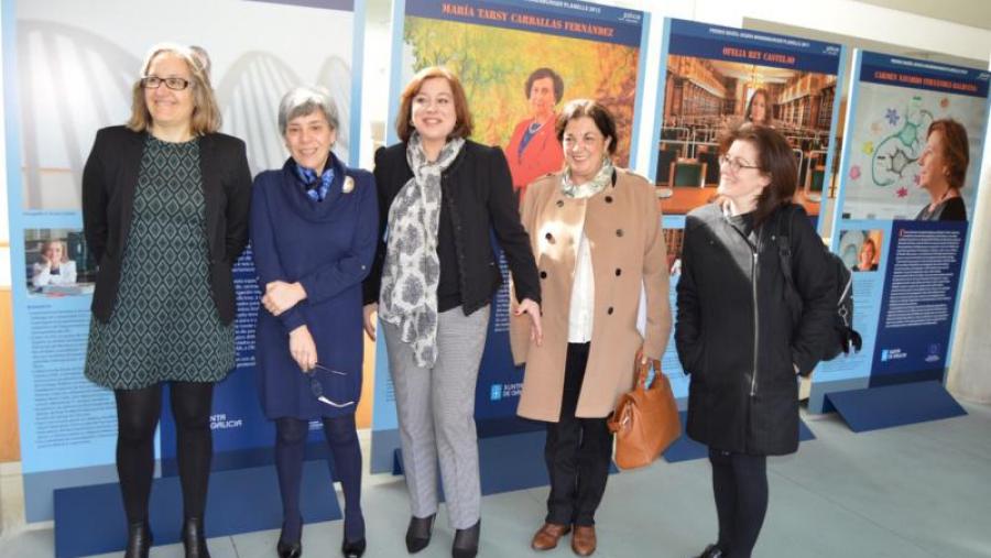 De esquerda a dereita, Silva, López, García-Rodeja, Cantalapiedra e Lugilde, na apertura da mostra