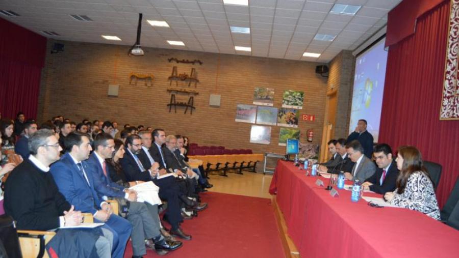 Inauguración das xornadas sobre vehículos aéreos non tripulados na Escola Politécnica Superior do campus de Lugo