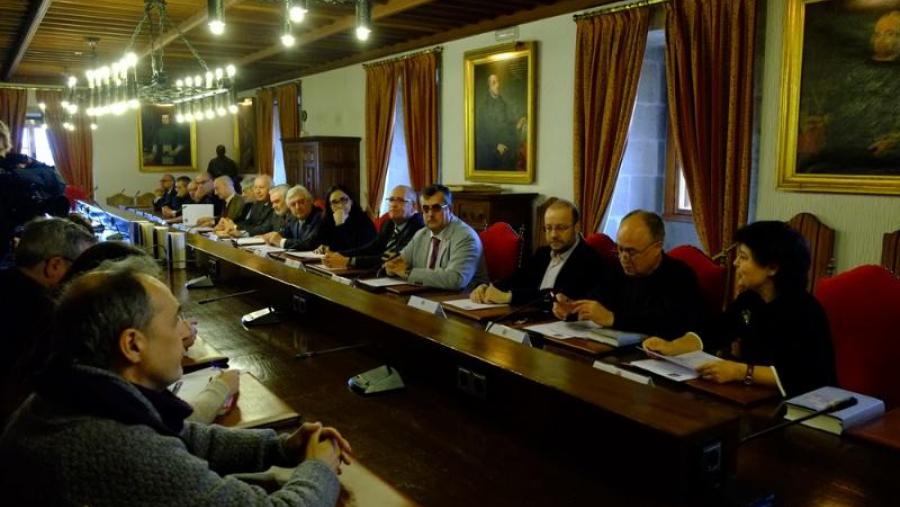 A presentación celebrouse nun acto protocolario no Salón Reitoral de San Xerome. Foto: Servimav-USC