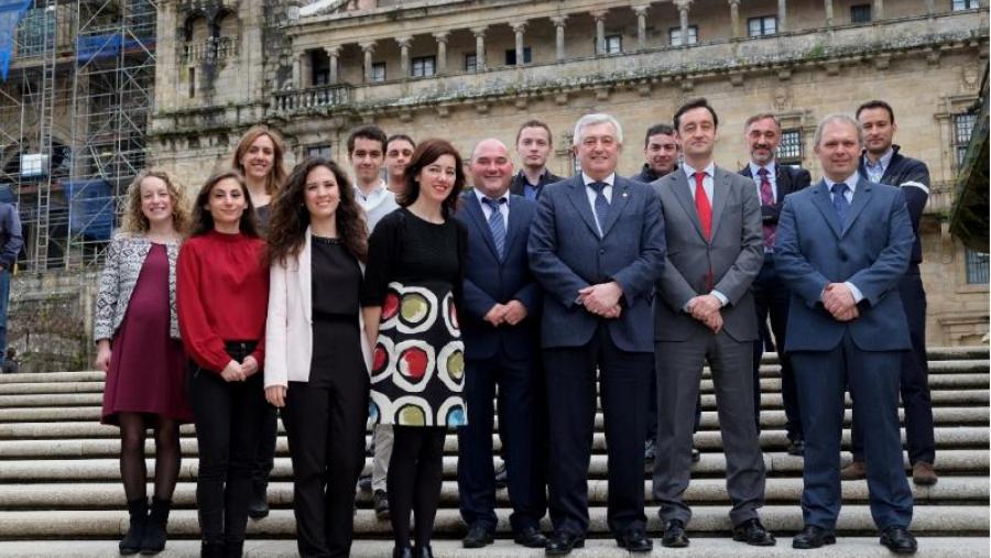 Os dous equipos gañadores recolleron o seu galardón este xoves en San Xerome. Foto: Servimav-USC