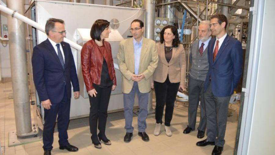 Bueno, Vázquez, Arbones, Do Campo, Díaz e Barreiro, nas instalacións da APLTA