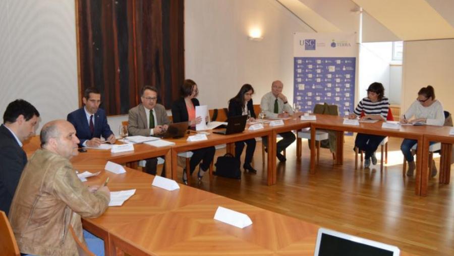 Barreiro e Bueno, reunidos con representantes das empresas na Vicerreitoría de Coordinación de Lugo