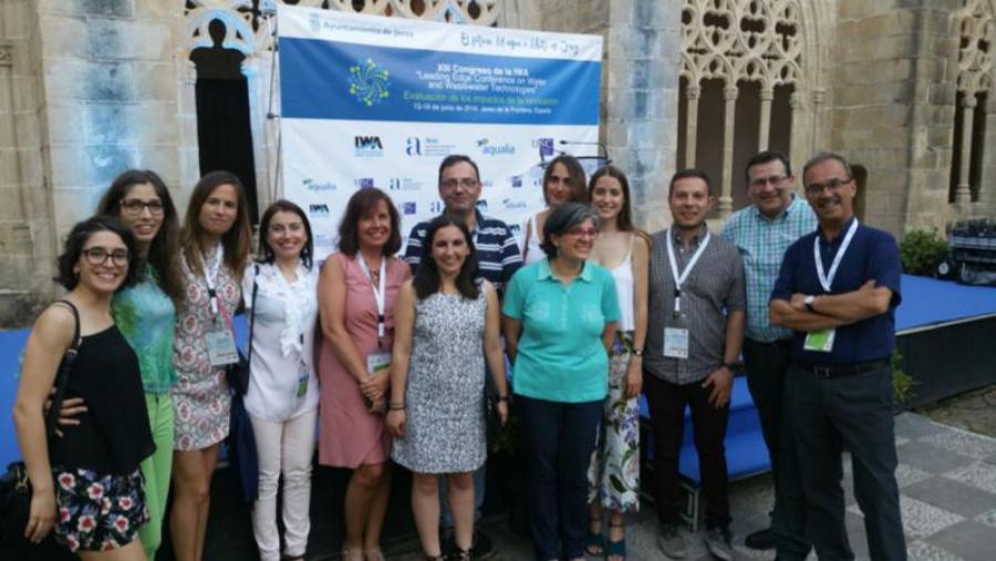 Foto de grupo dos membros da USC que asisten ao congreso