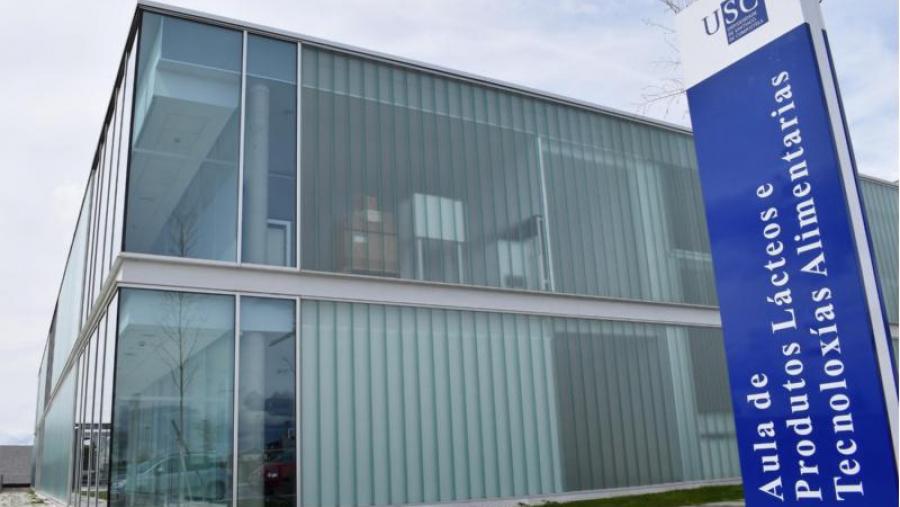 Aula de Produtos Lácteos e Tecnoloxías Alimentarias do Campus Terra da USC
