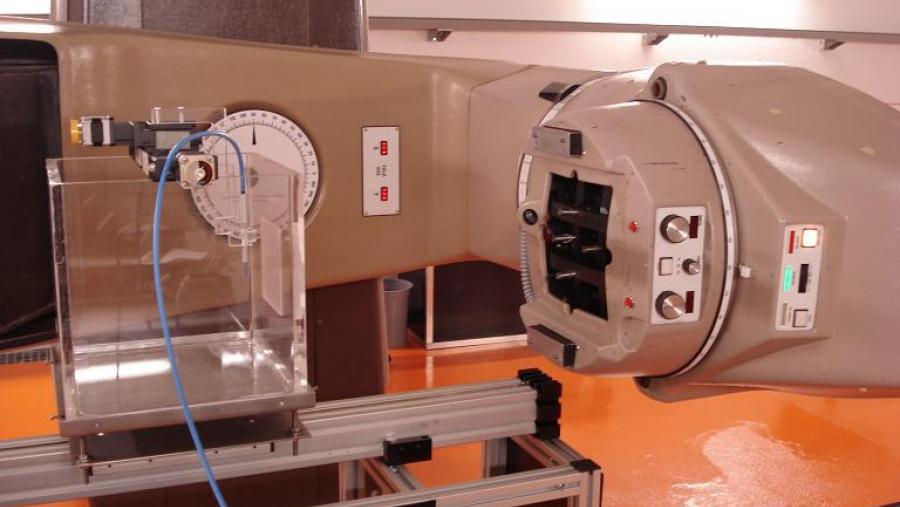 Acelerador lineal de electróns