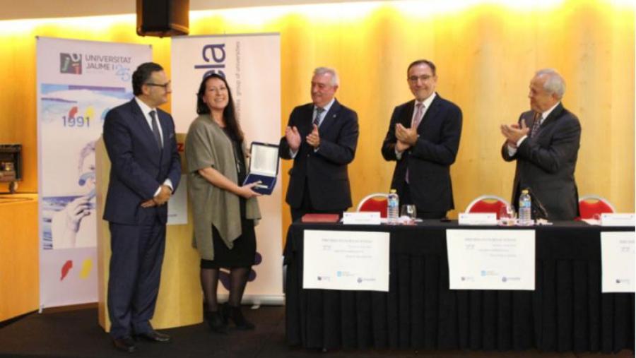 De esquerda a dereita, Fernando Ojea, ecretario xeral de CIRCOM; Tone Kunst, presidenta de CIRCOM; Juan Viaño, reitor da USC; Vicent Climent, reitor da Jaume I; e Marek Kreglewski, presidente do GCU...