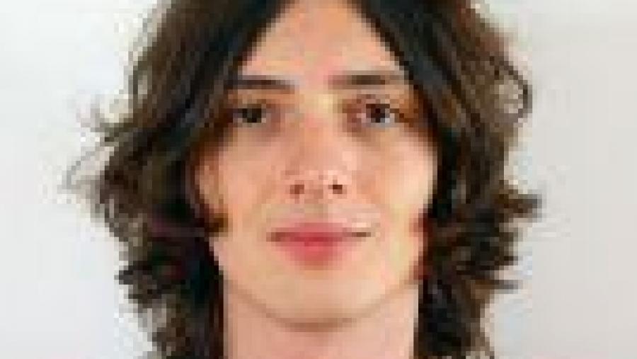 O doutorando da USC Jose Lado, premio á mellor tese doutoral teórica