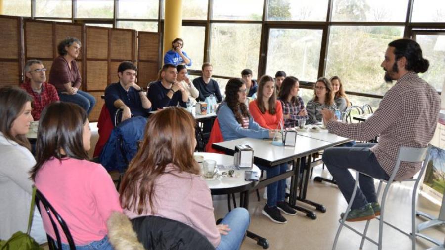 Marcos Rial, na súa intervención no proxecto 'Xeomática e café', na EPS