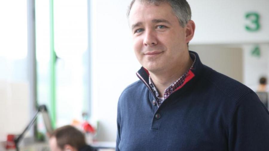 Miguel López, nunha imaxe recente no seu laboratorio na USC. Foto: Servimav-USC