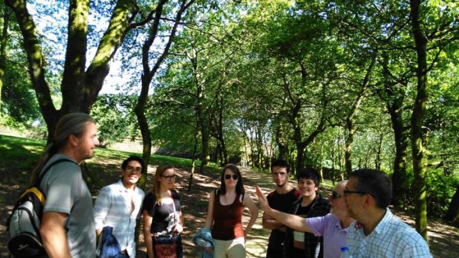 Imaxe dunha andaina do curso pasado