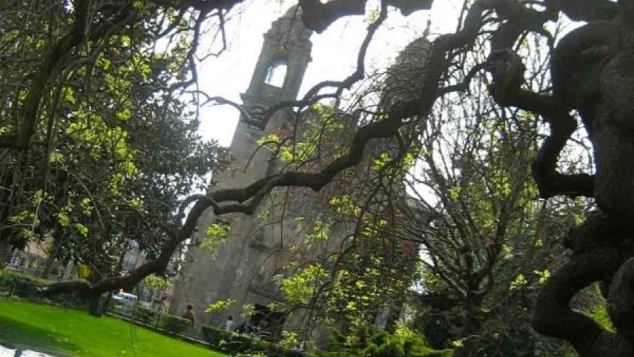 Roteiro guiado gratuíto pola Alameda de Santiago