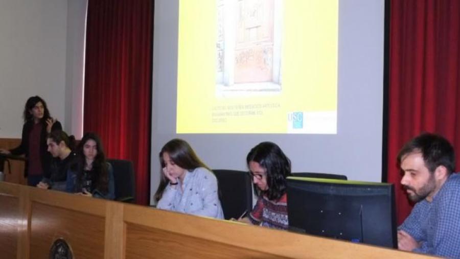 O alumnado presentou os resultados do traballo en Filosofía (Foto SERVIMAV-USC)