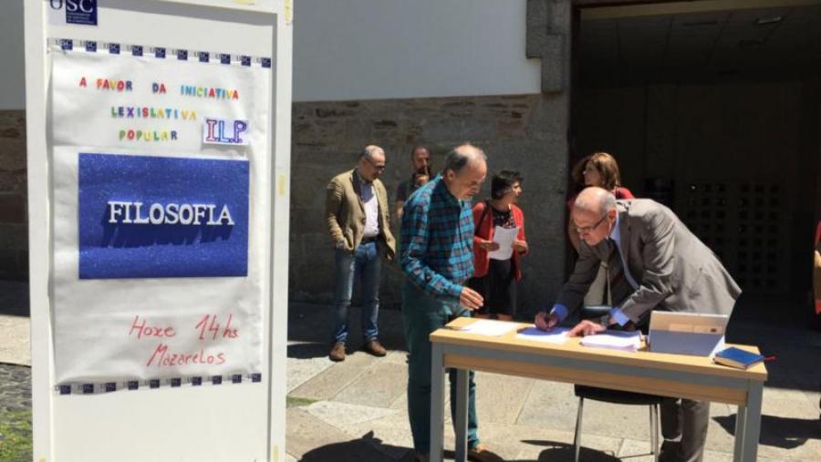 Apoio á ILP na defensa da Filosofía no currículo de ensino medio