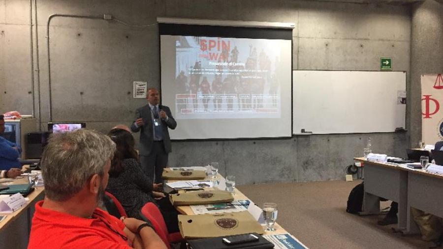 Manel Cotos, nun momento da súa intervención sobre SpinWay