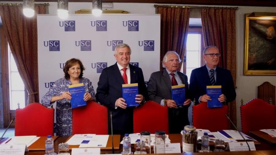 Explican nun volume a historia e evolución das medicinas descubertas tras a colonización española de América 