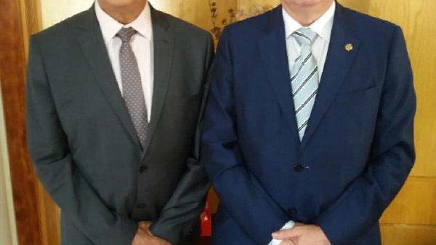 O reitor Viaño con Mohamed Aboussalah, secretario xeral do Ministerio de Educación marroquí