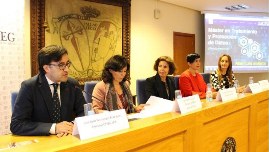 A USC impartirá un máster en tratamento e protección de datos