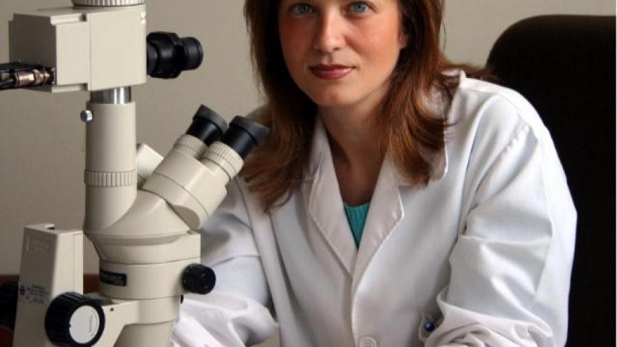 A profesora Inmaculada Tomás, coordinadora do grupo de investigación Oral Sciences