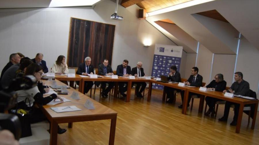 Reunión da comisión reitora do Campus Terra da USC