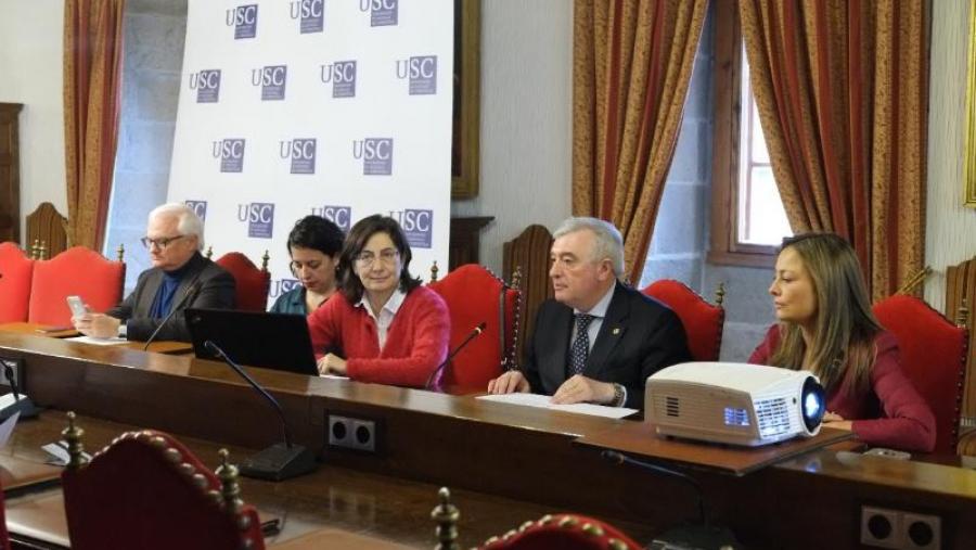 De esquerda a dereita, José M. Villanueva, Almuena Hospido, Dolorez Álvarez, Juan Viaño e María Cadaval. Foto. Servimav-USC