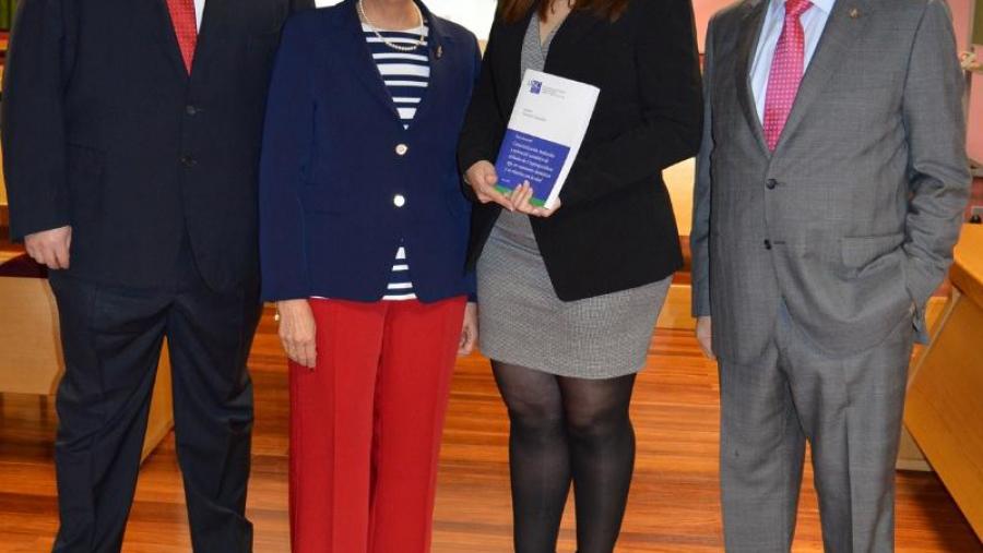 De esquerda a dereita, Díaz, Morrondo, Navarro e Díez, na Facultade de Veterinaria