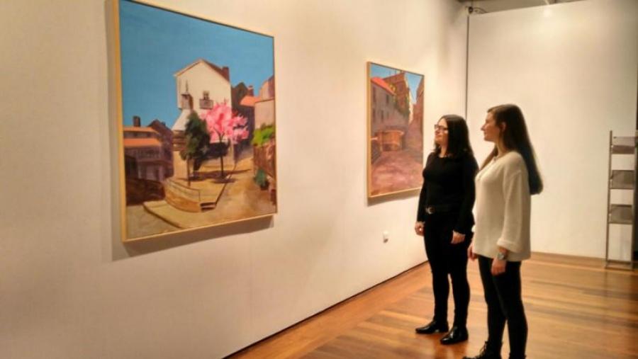 Isabel Rey ofrece en Fonseca unha visión ‘diferente’ de Compostela