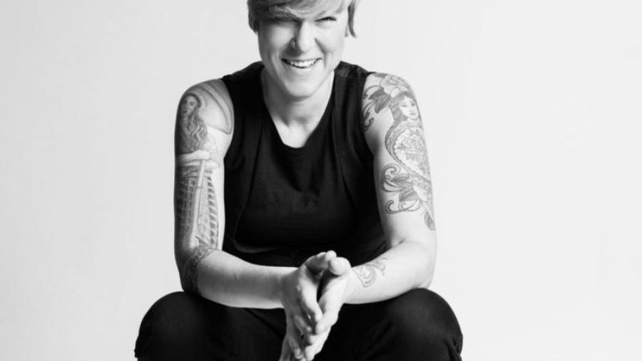 A cantante Sés reflexiona sobre o medio ambiente nun concerto-coloquio