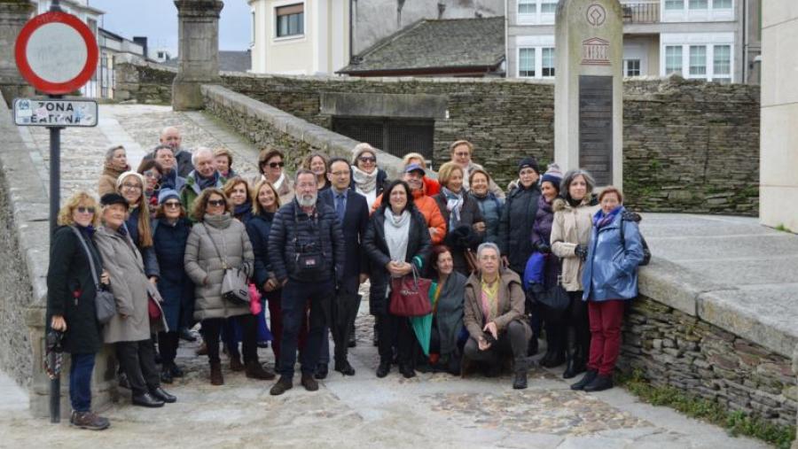 Universitarios sénior de La Laguna e da USC, de visita en Lugo