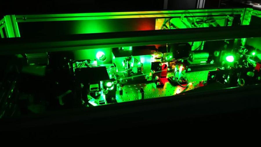 Sistema láser do L2A2 en funcionamento