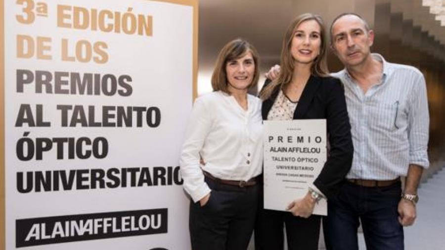 A alumna Ainhoa Casas, Premio ao Talento por Alain Afflelou
