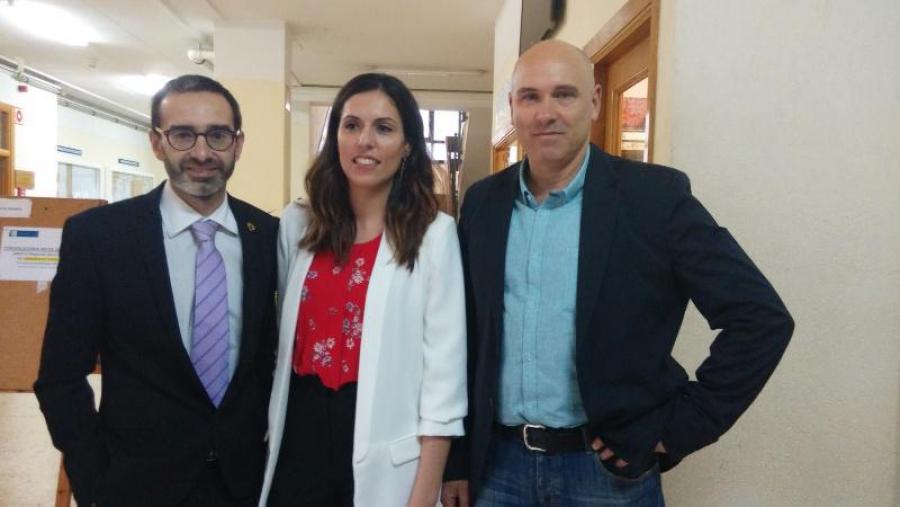 De dereita a esquerda, Alejandro Sánchez, Inés Fernández e Íker Badiola. Foto: RAGC