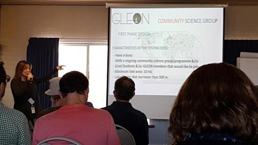 Carmen Cillero, na presentación do proxecto na Universidade de Uppsala