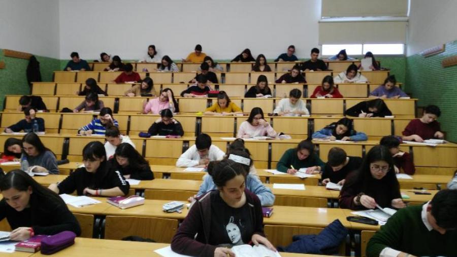 Máis dun cento de estudantes galegos na Olimpíada de Tradución de Textos Clásicos