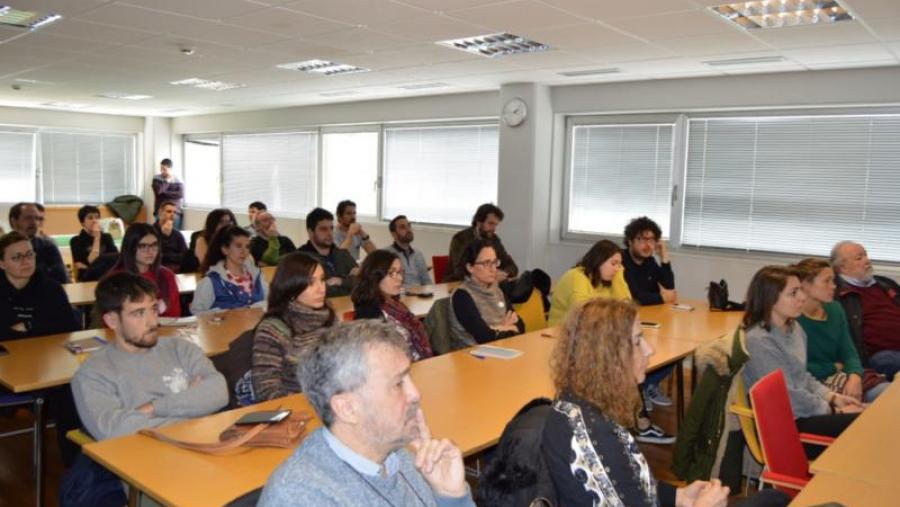 Participantes no primeiro Xantar Biocientífico organizado por BioReDes no edifico Cactus do campus de Lugo