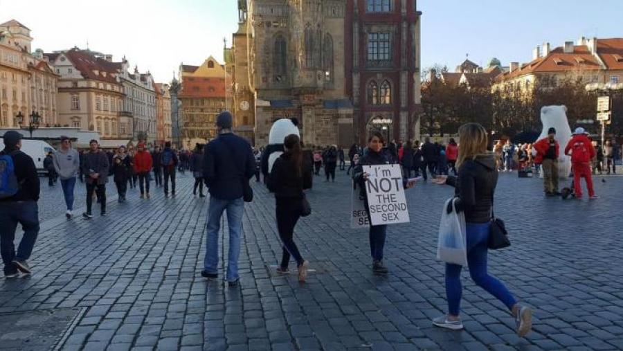 Performance ‘Mujer de Dios’ de Mery Pais no Obradoiro