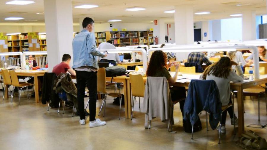 Imaxe de arquivo da Biblioteca Concepción Arenal. Foto: RQ