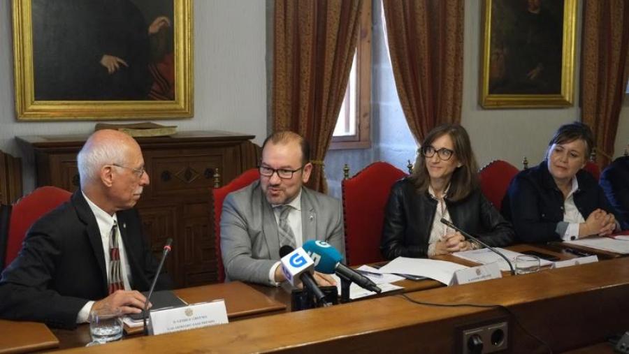 De esquerda a dereita, George Greenia, Atonio López, Carmen Pomar e Teresa Carballeira. Foto: Servimav-USC